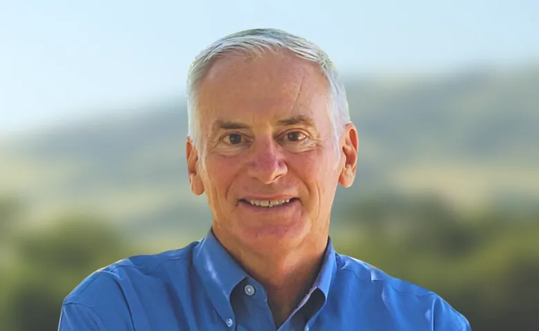 Headshot joe pezzini